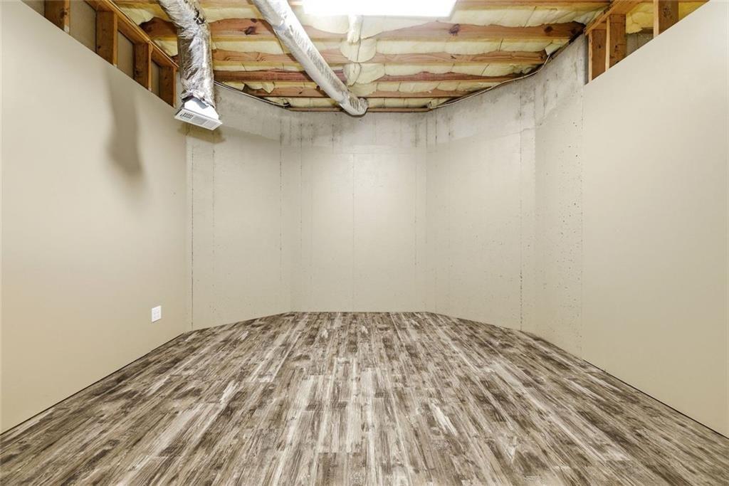 5576 Riverwalk Court