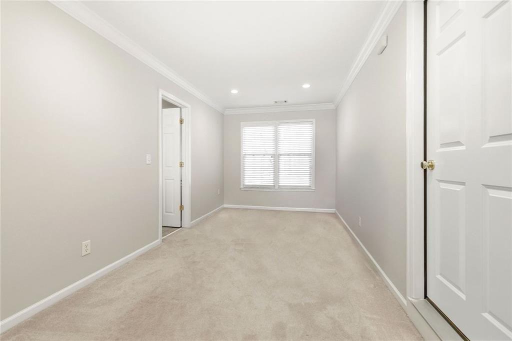 5576 Riverwalk Court