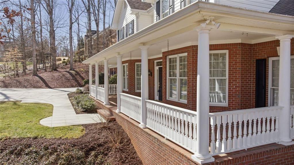 5576 Riverwalk Court
