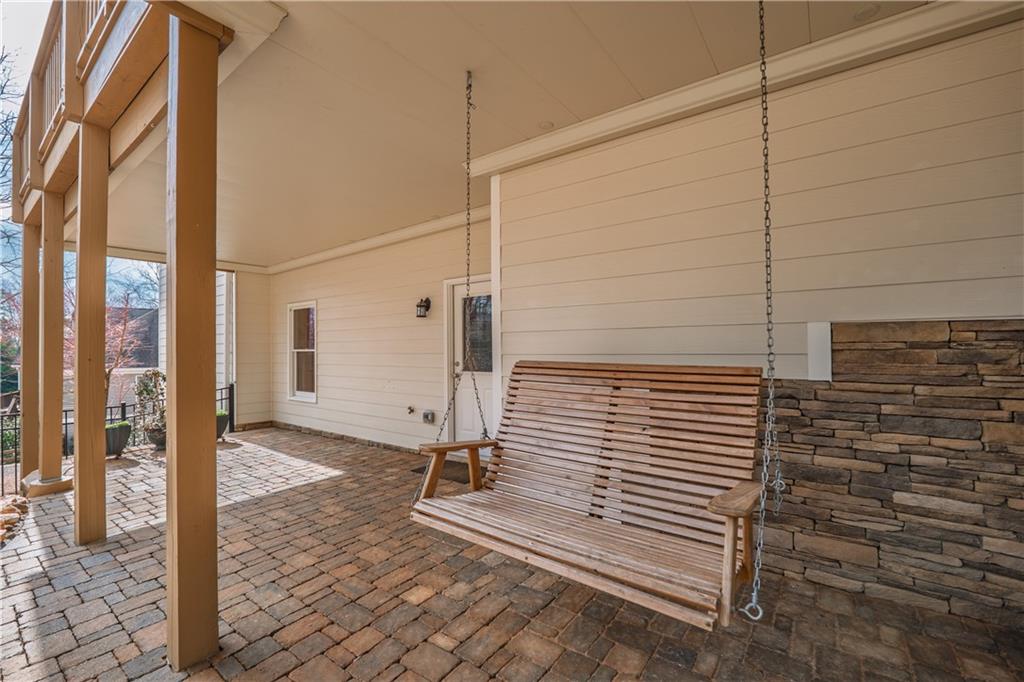 132 Chestnut Oak Lane