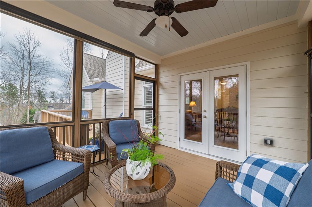 132 Chestnut Oak Lane