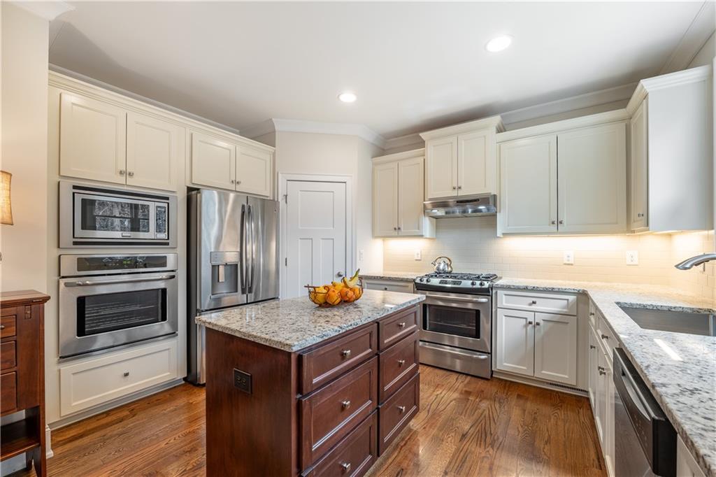 132 Chestnut Oak Lane