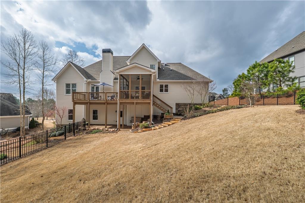 132 Chestnut Oak Lane