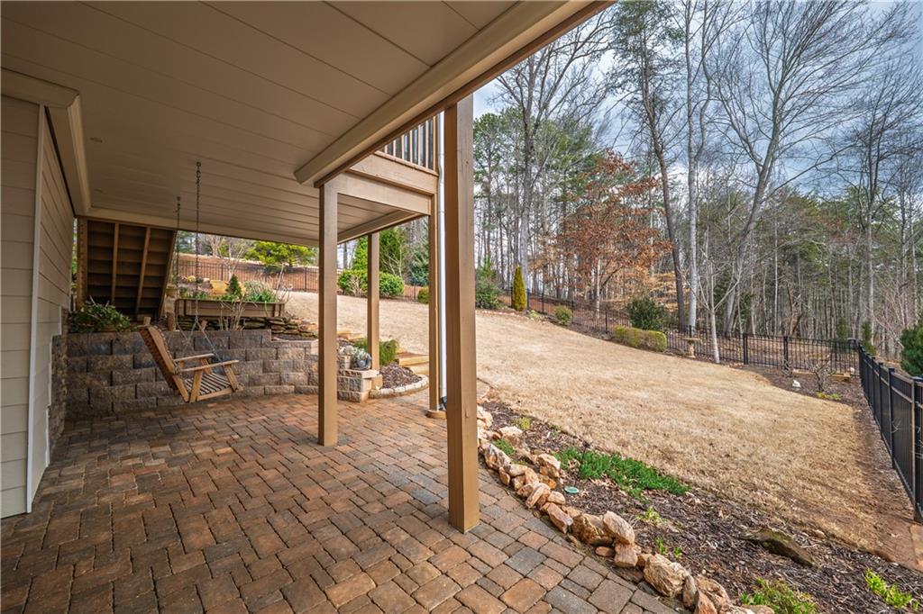 132 Chestnut Oak Lane