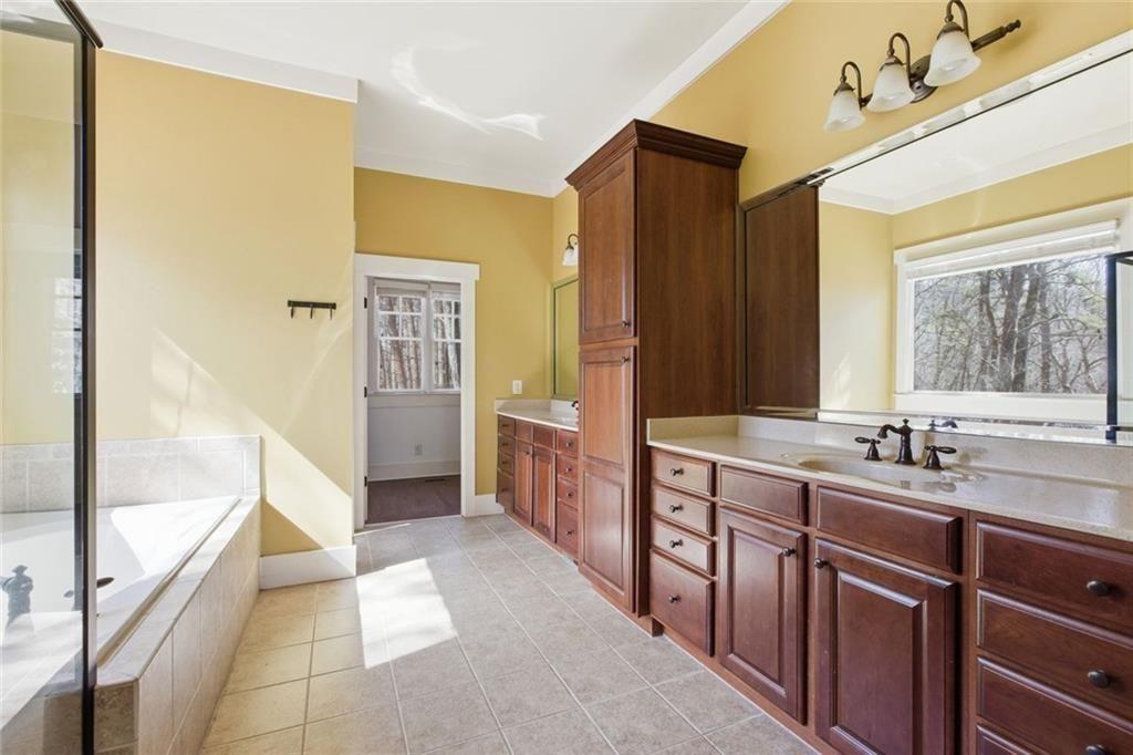 15 Wedgewood Drive