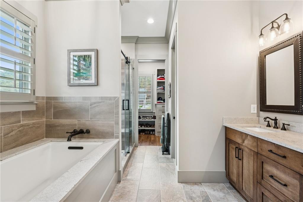 179 Golden Bear Pass