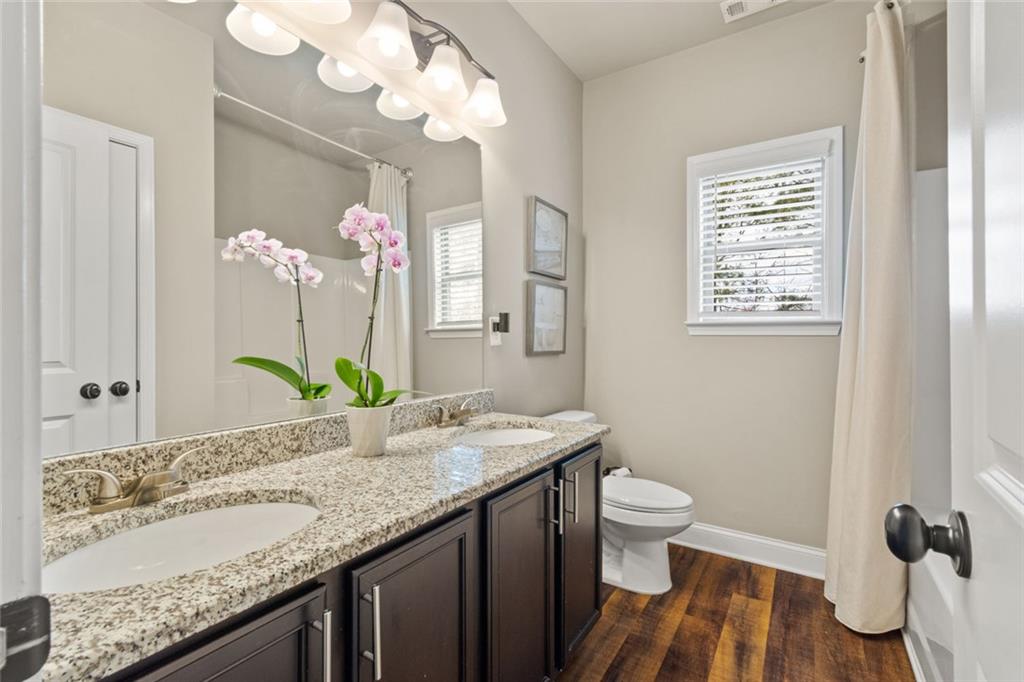 5831 Ridgedale Court