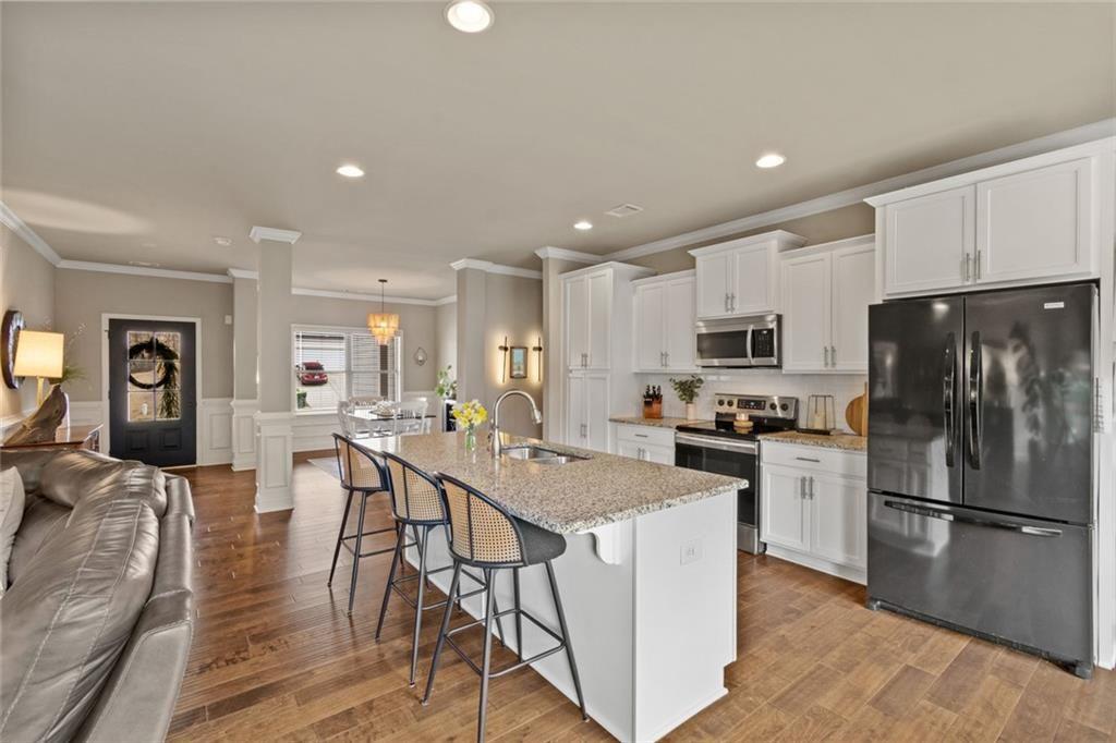 5831 Ridgedale Court