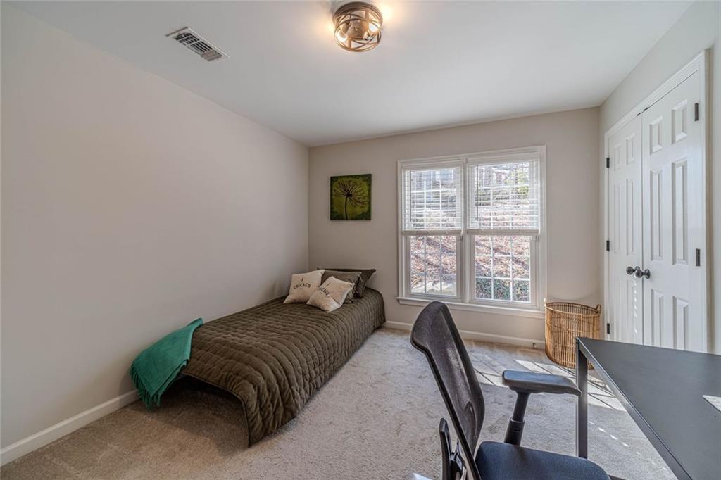 3435 Forest Valley Way