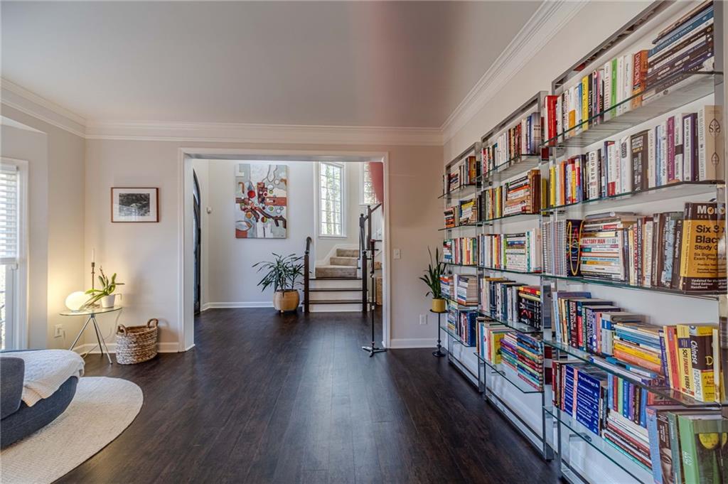 3435 Forest Valley Way