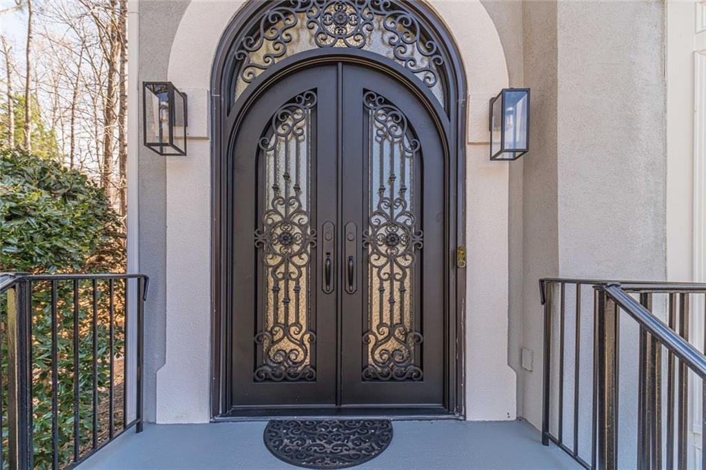 3435 Forest Valley Way