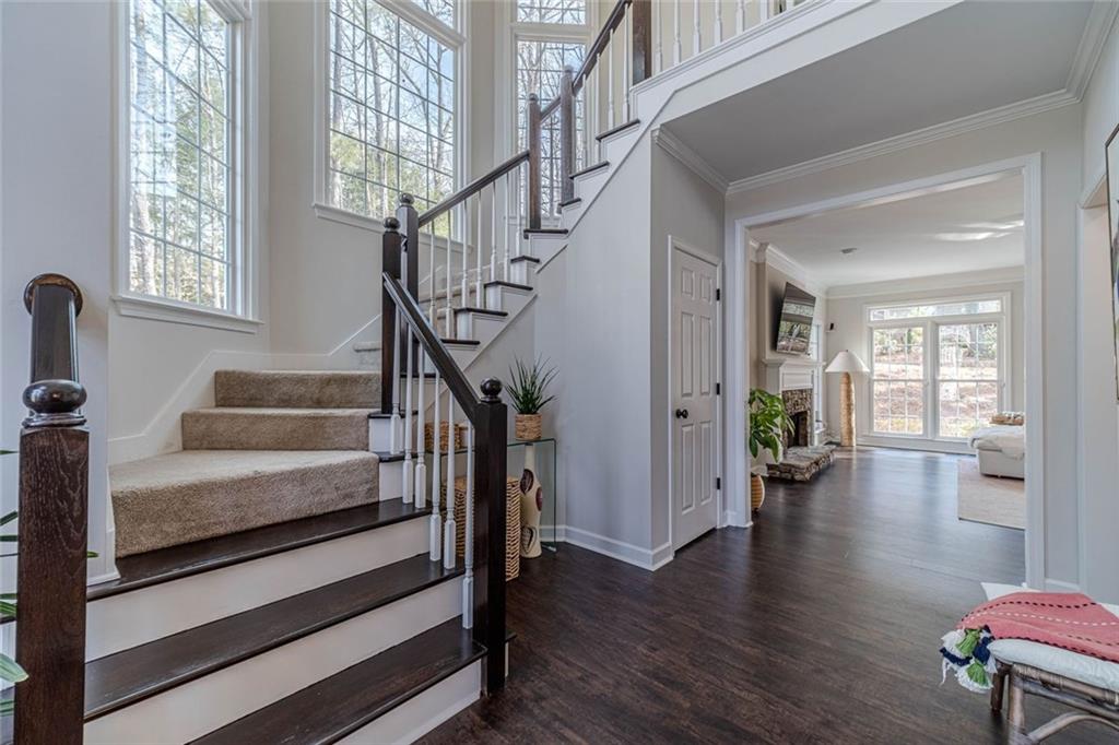 3435 Forest Valley Way