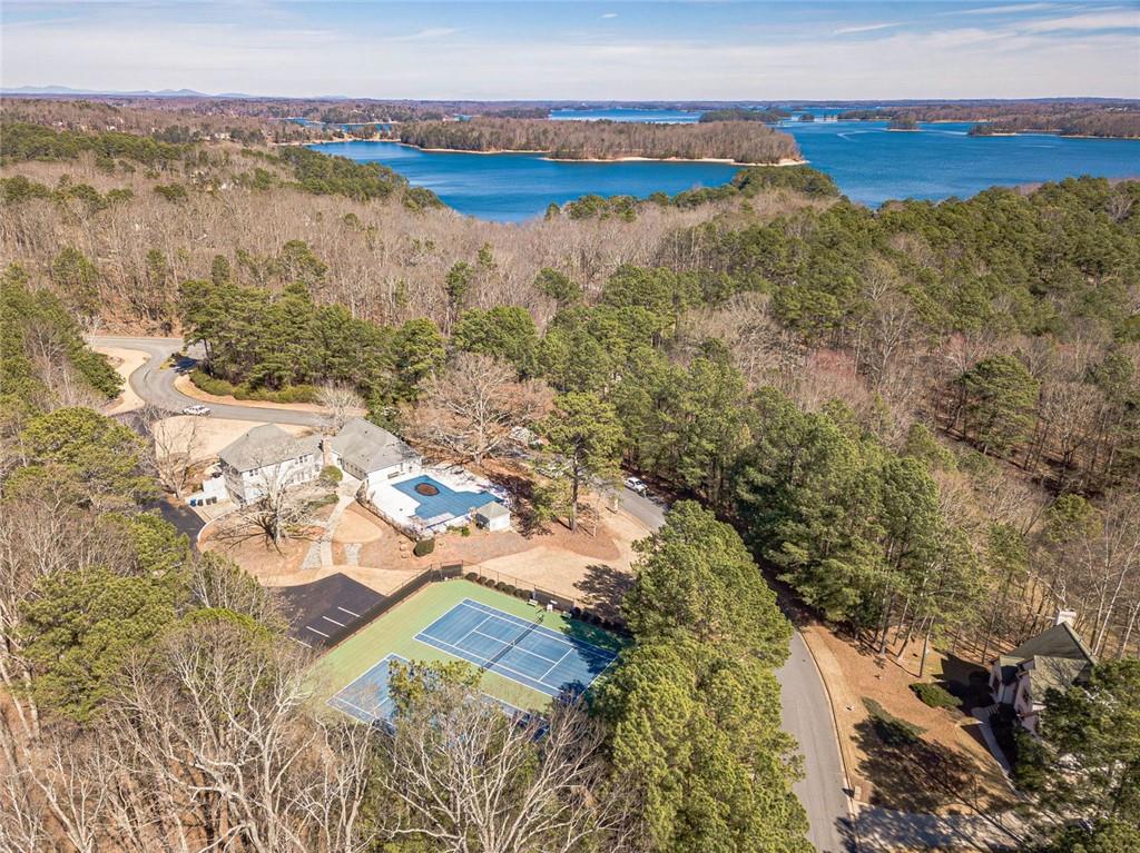 3435 Forest Valley Way