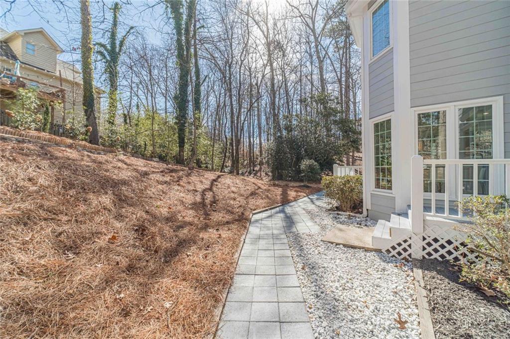 3435 Forest Valley Way