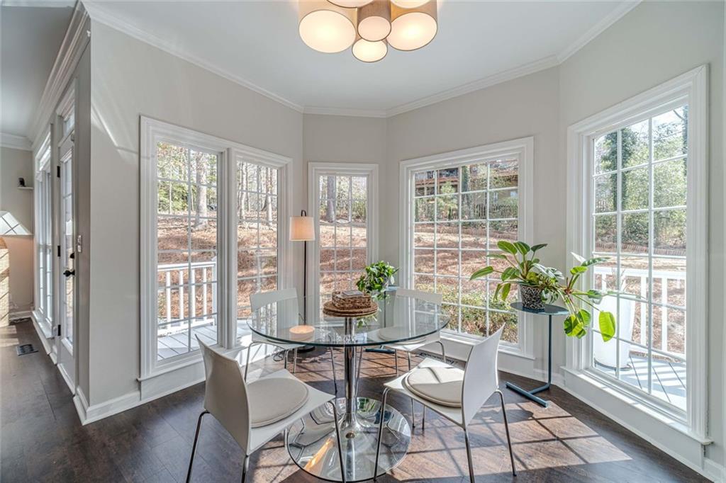 3435 Forest Valley Way