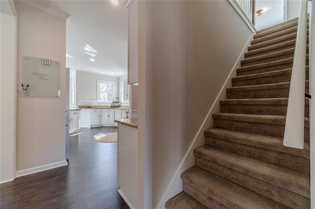 3435 Forest Valley Way