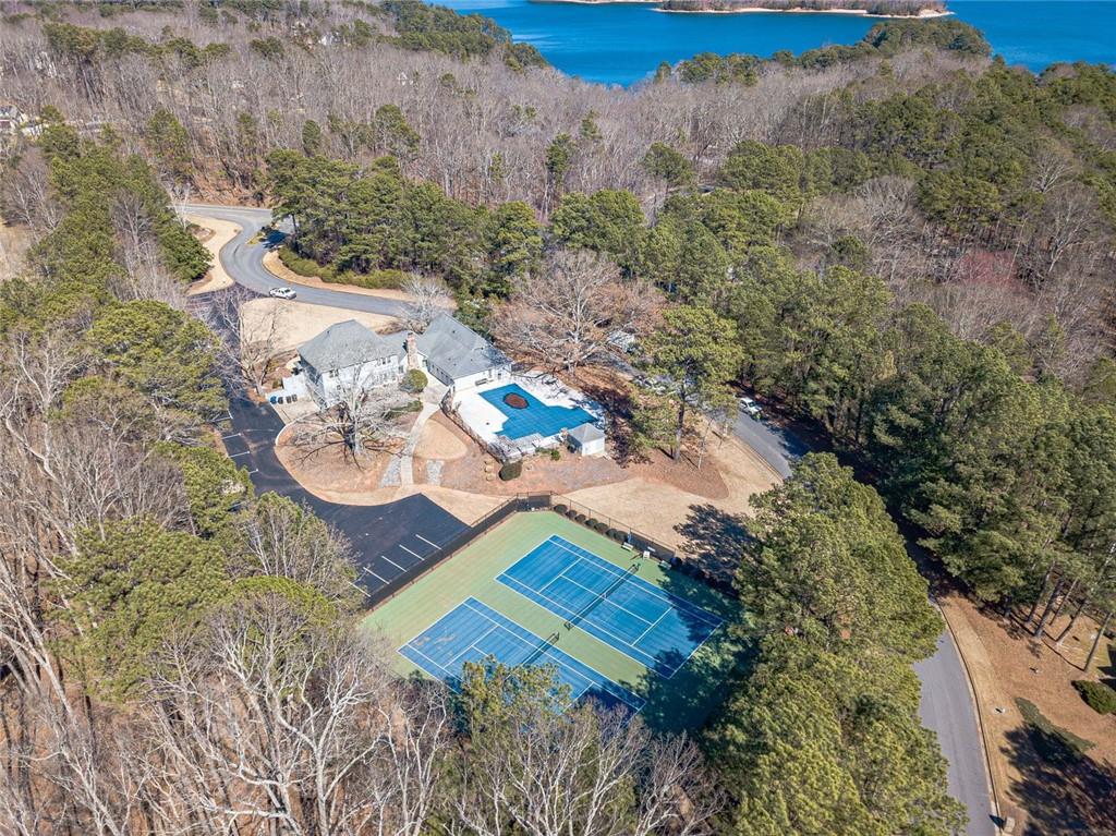 3435 Forest Valley Way