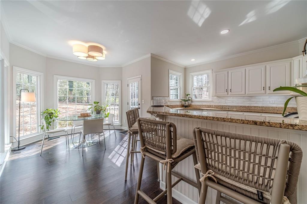 3435 Forest Valley Way