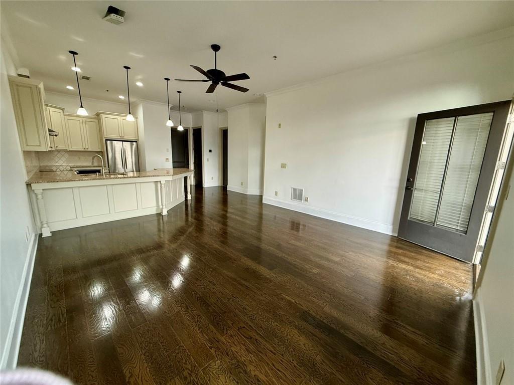 360 Chambers Unit 155