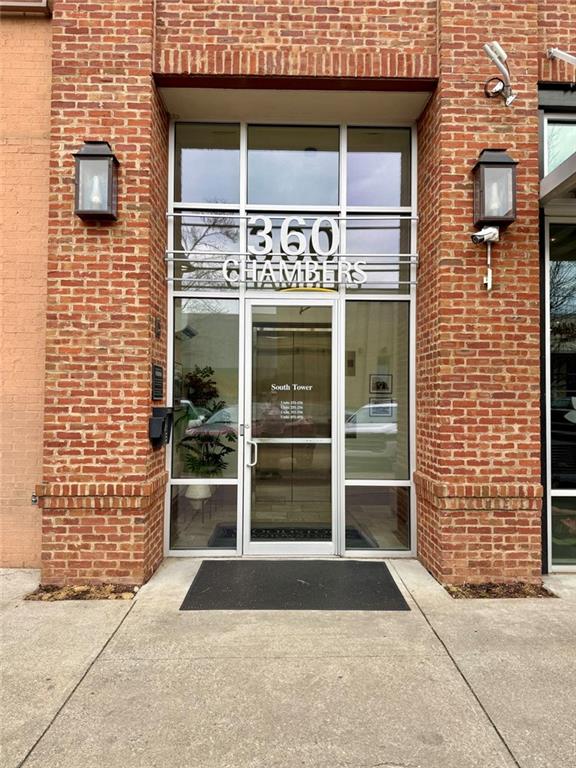 360 Chambers Unit 155