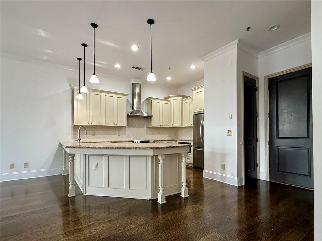 360 Chambers Unit 155