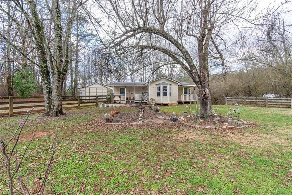 922 Old Dahlonega Highway