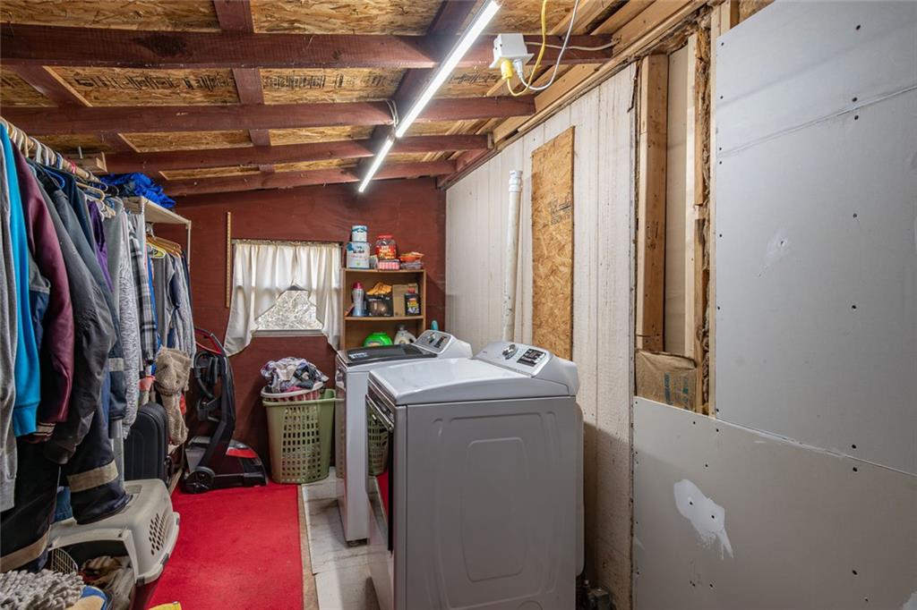 922 Old Dahlonega Highway