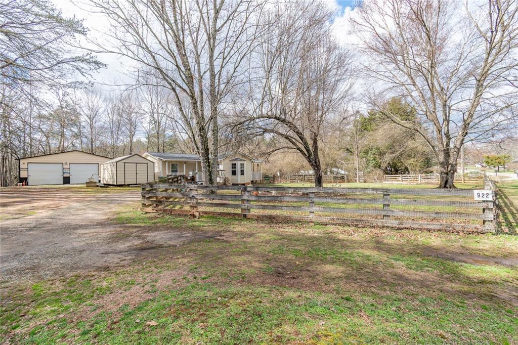 922 Old Dahlonega Highway