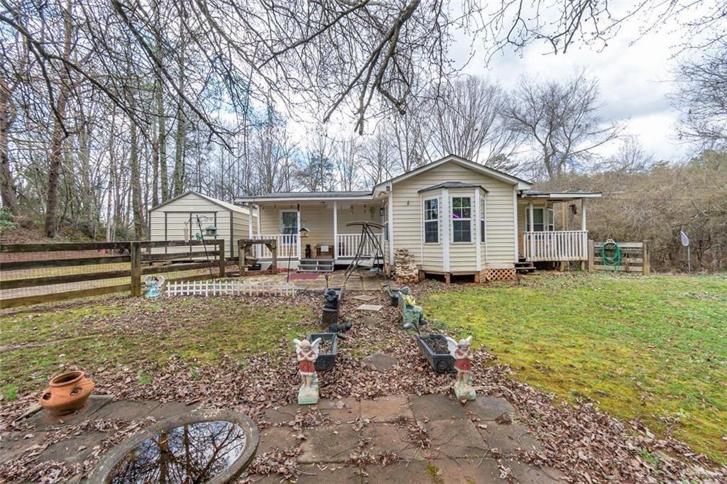 922 Old Dahlonega Highway