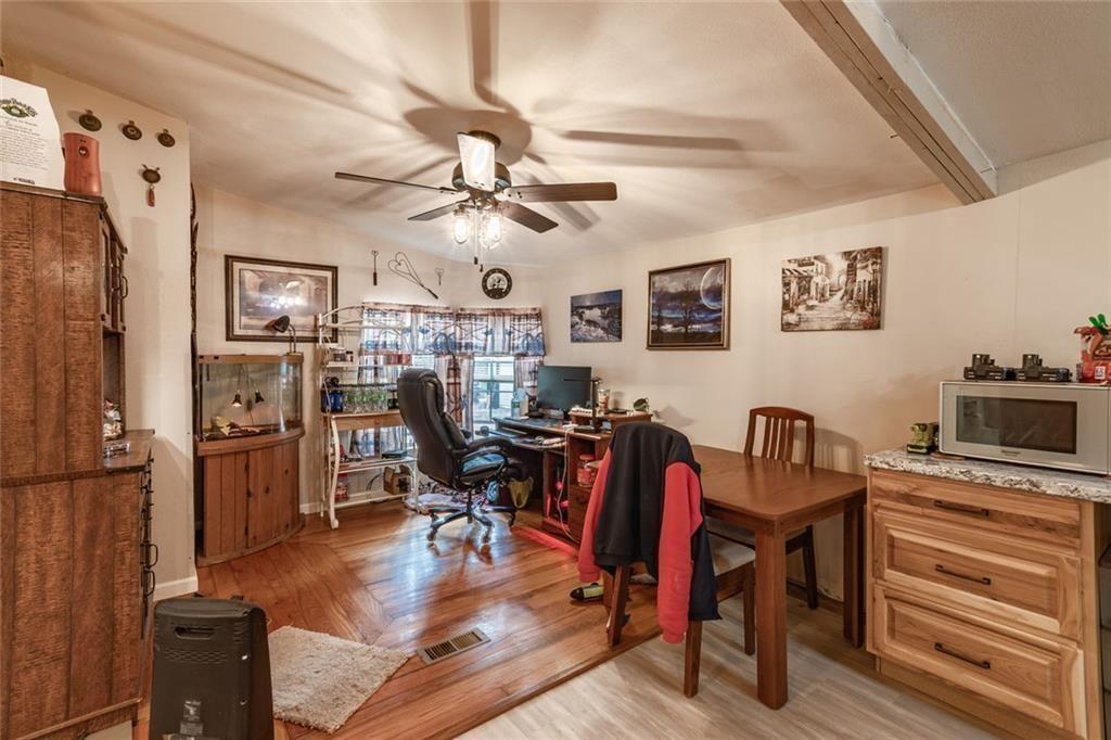 922 Old Dahlonega Highway
