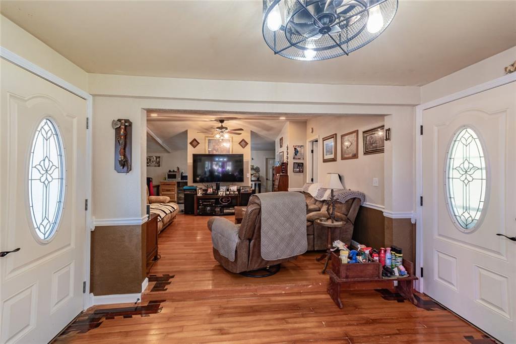 922 Old Dahlonega Highway