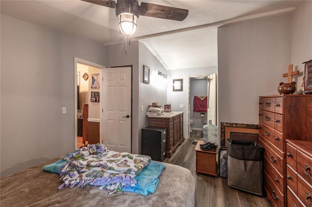 922 Old Dahlonega Highway