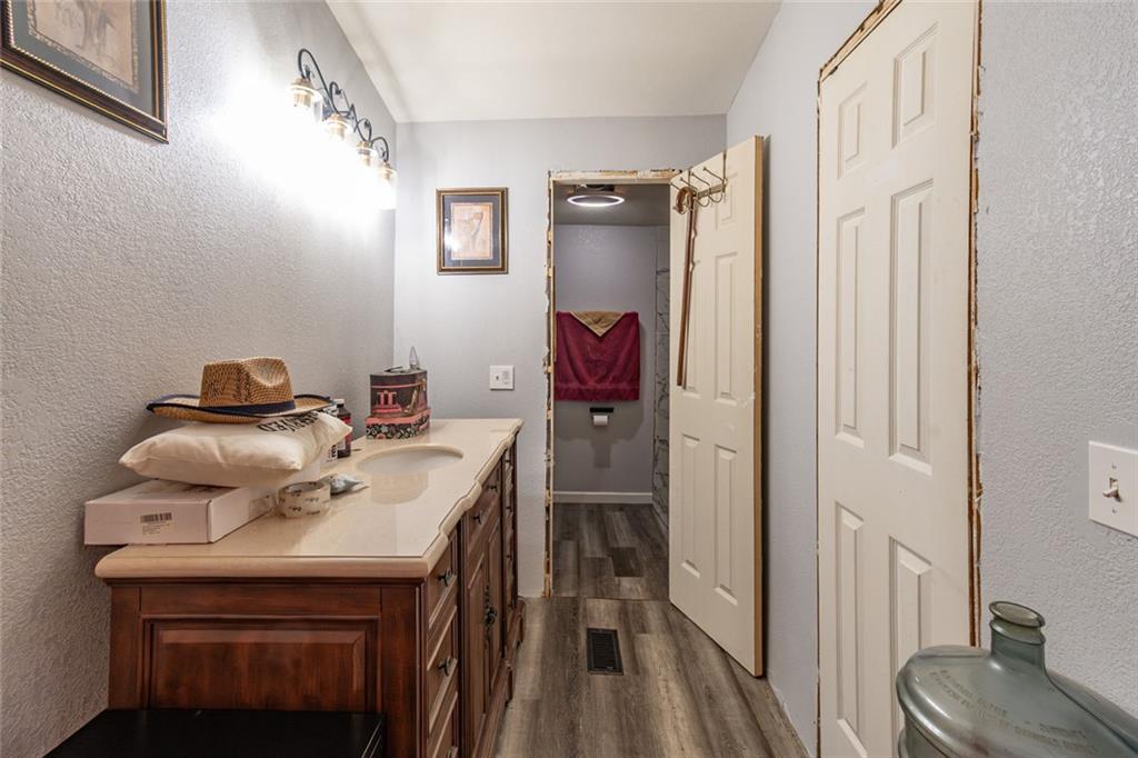 922 Old Dahlonega Highway