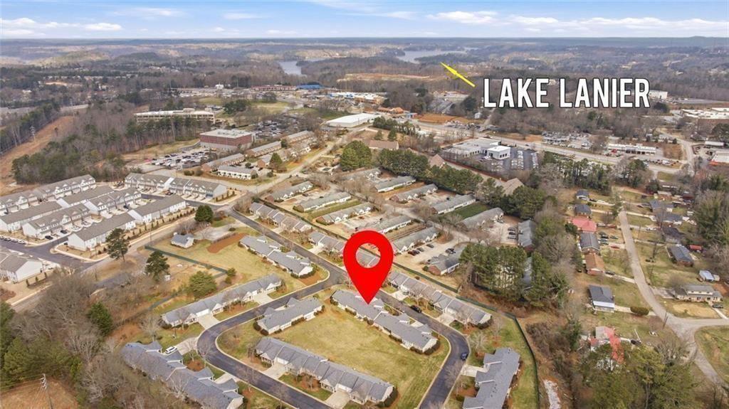 2982 Bentley Park Circle