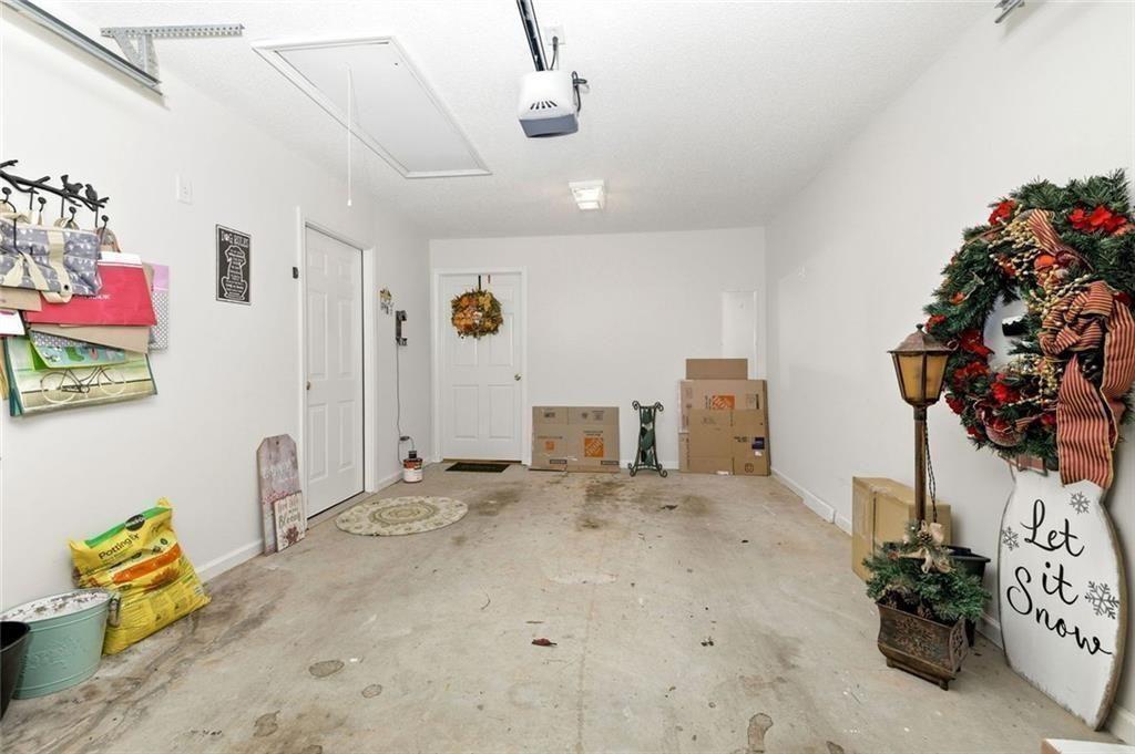 2982 Bentley Park Circle