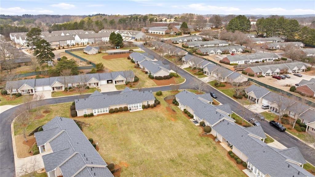 2982 Bentley Park Circle