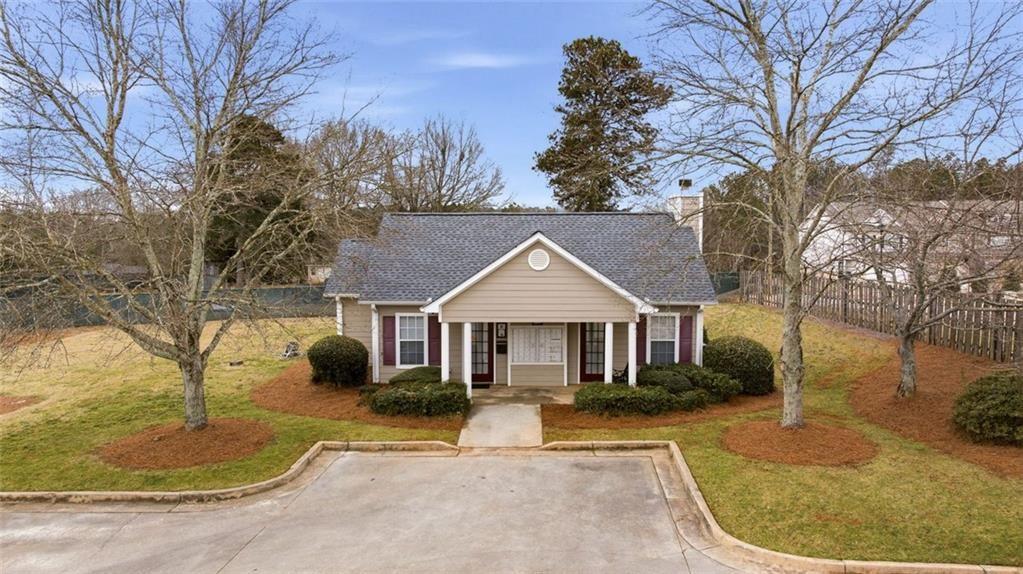 2982 Bentley Park Circle