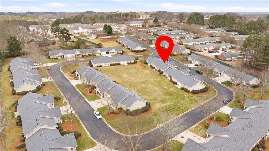 2982 Bentley Park Circle