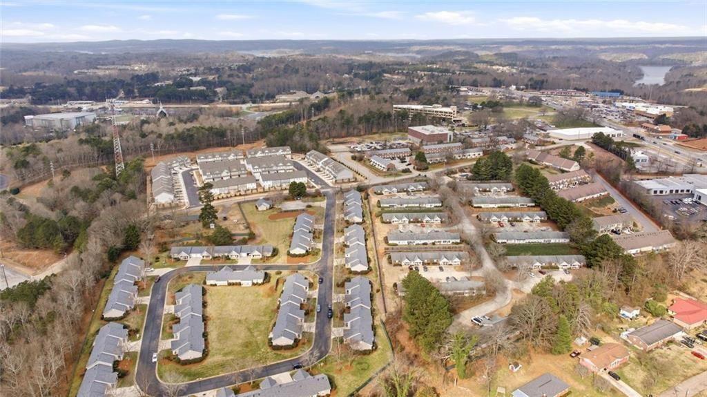 2982 Bentley Park Circle