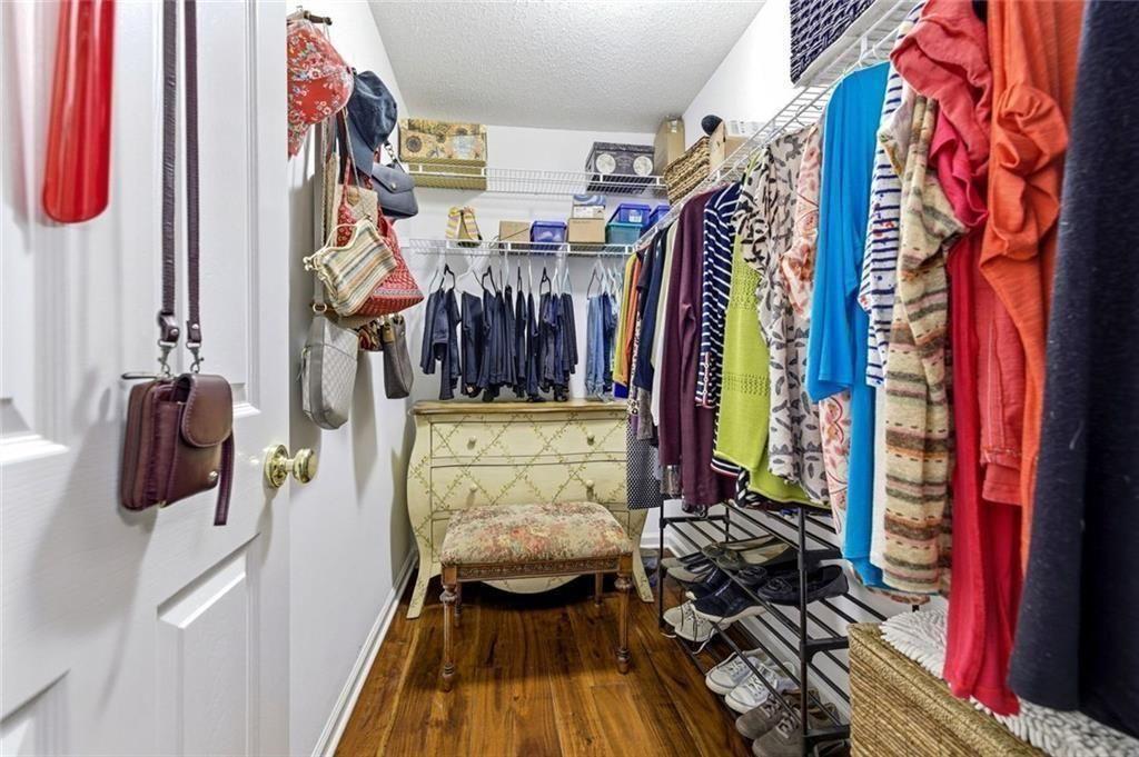 2982 Bentley Park Circle