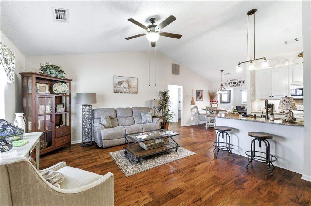 2982 Bentley Park Circle