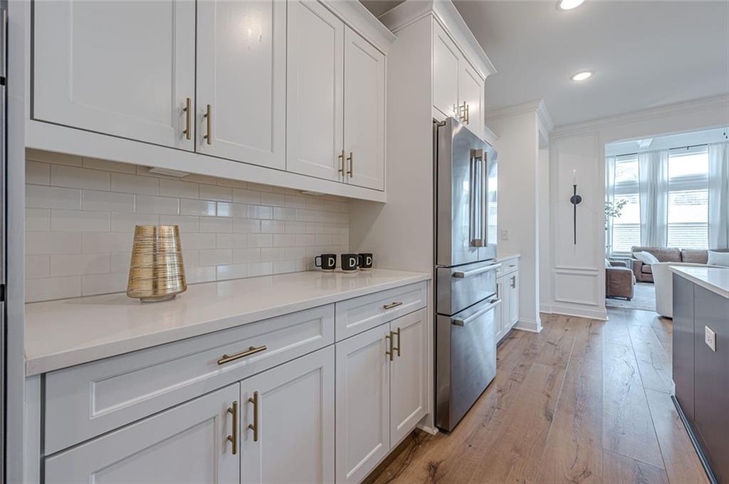 4850 Ramblewood Drive