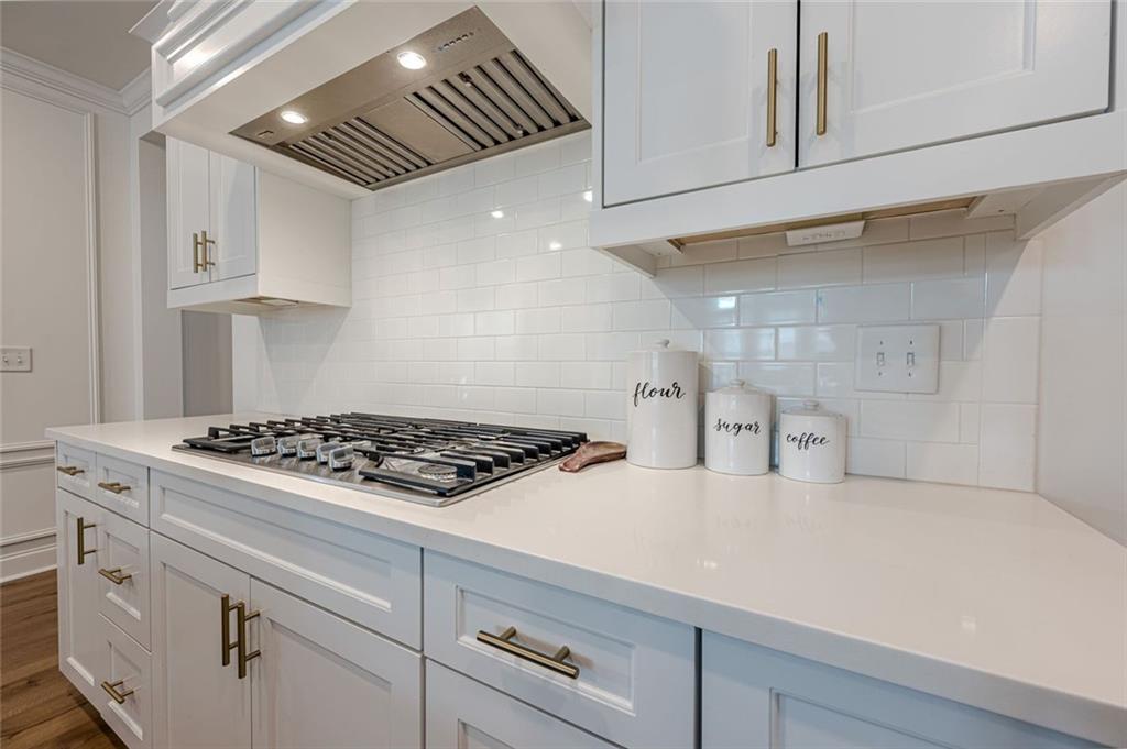 4850 Ramblewood Drive