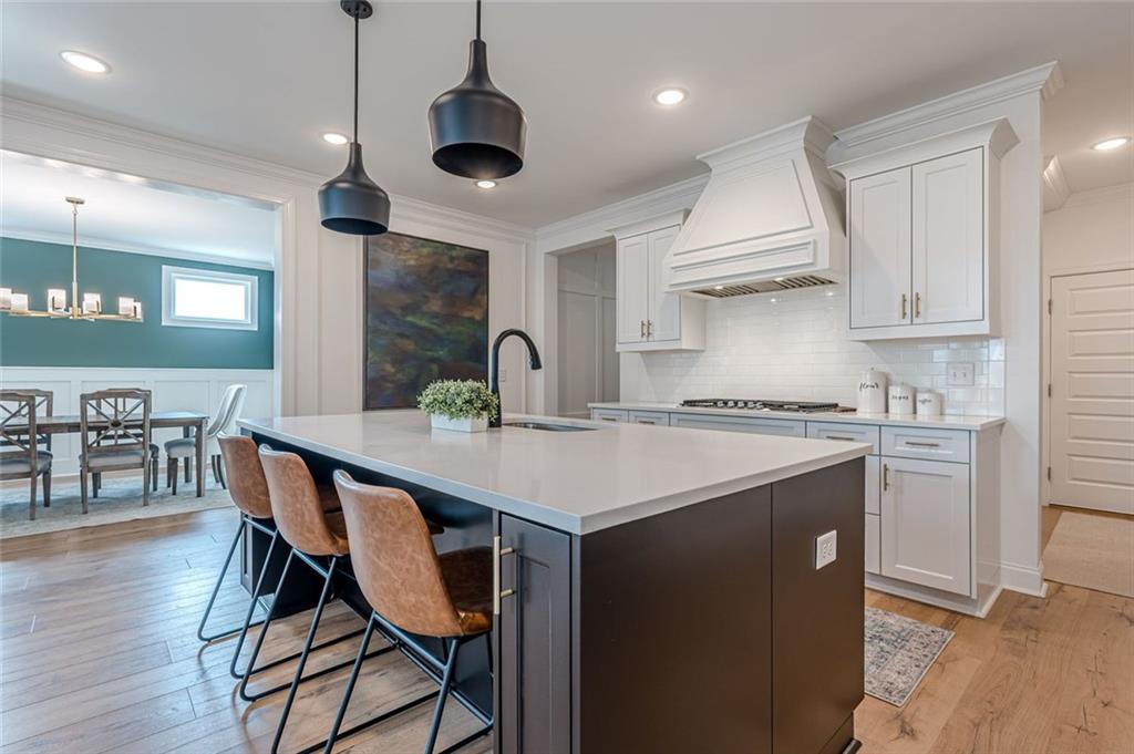 4850 Ramblewood Drive