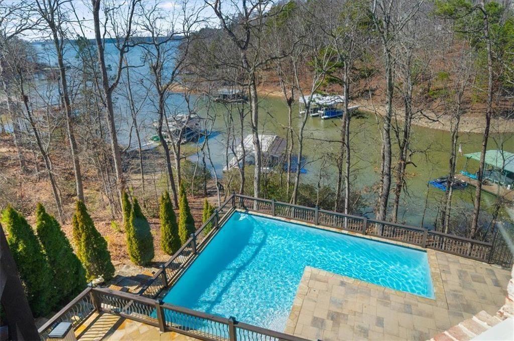 5610 Point West Drive