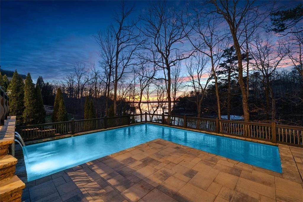 5610 Point West Drive