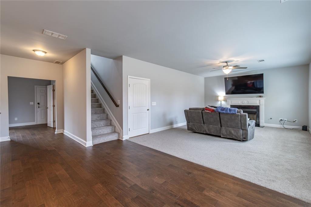 809 Joy Drive