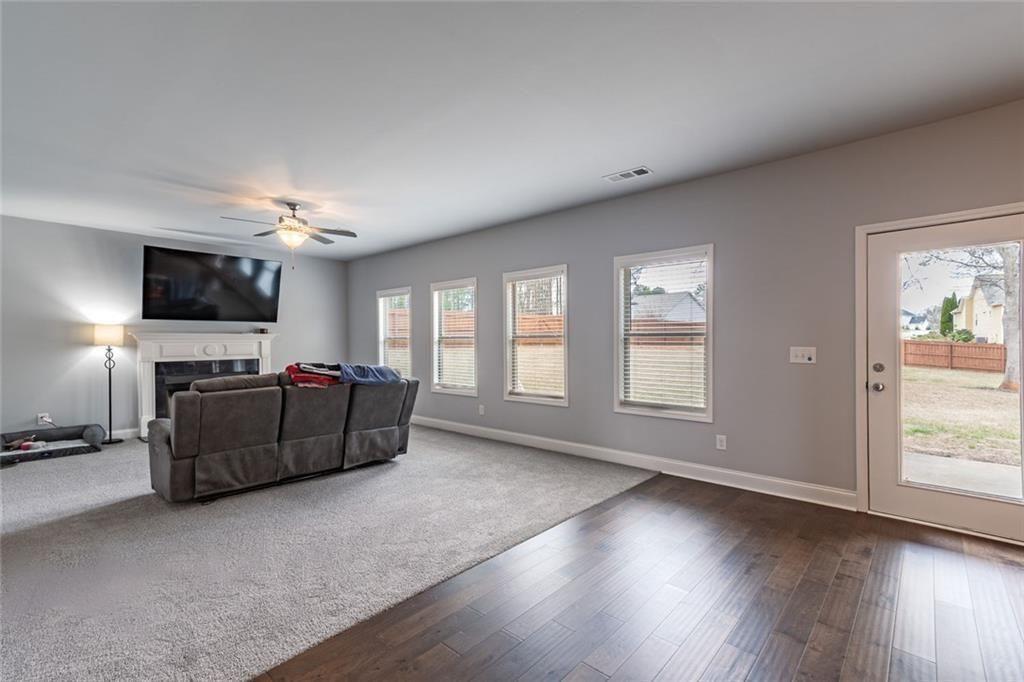 809 Joy Drive