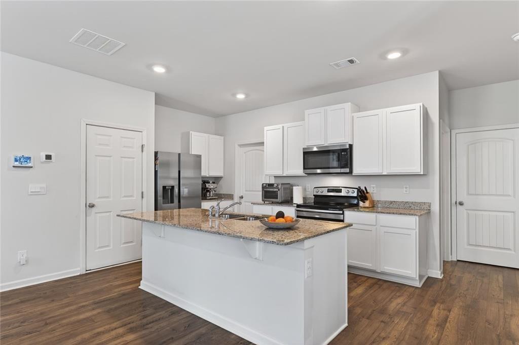 29 White Cedar Drive