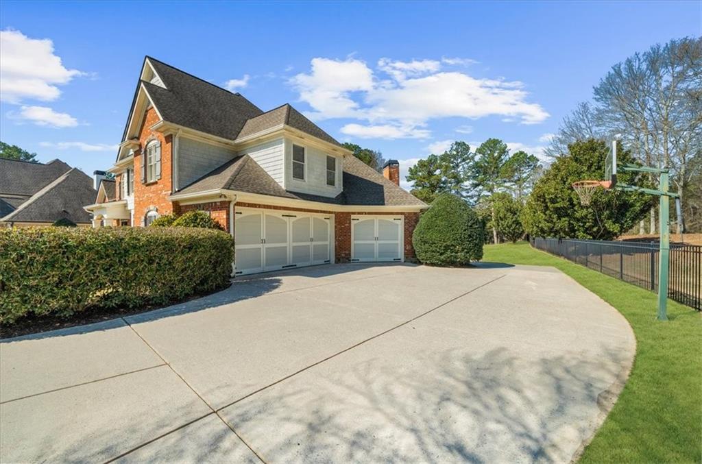 4638 Manor Drive